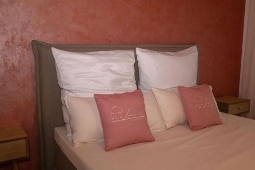 Jollenbeck Apartamento | Mein Träumchen Apartements- 7 Rose stillvoll und zentral übernachten