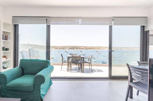 Għadira Apartamento | Mel 4 Seaview 2bed Ph In Ghadira By Homely