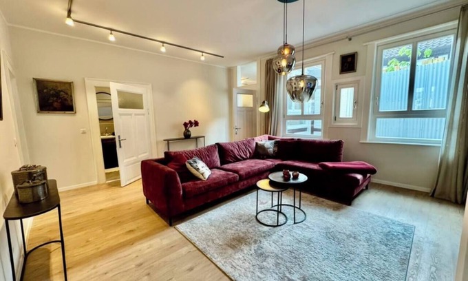 Celle Apartamento | MEL&BENS Balcony Suite | Old Town | Parking Option
