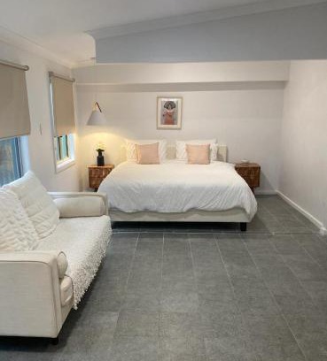 Ettalong Beach Casa | Mel's Beach Cabin