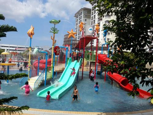 Malacca City Apartamento | Melaka B- Lagoon Resort FREE 4 & 6 Waterpark ticket