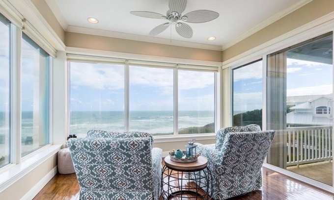 Melbourne Beach Villa | Melbourne Beach Oceanfront Villa w/ Pool