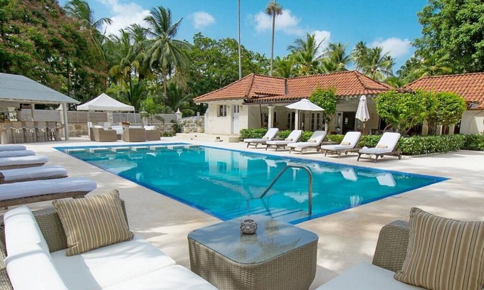 Porters Villa | Melissa - Popular villa de 5 dormitorios con piscina privada y 2 minutos a pie de la playa.