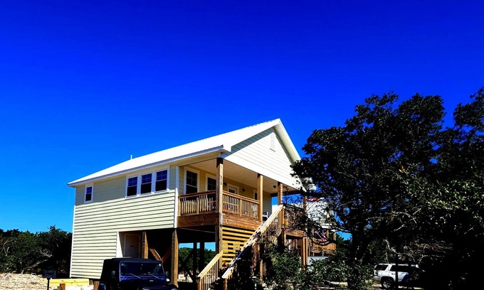 Corolla Cabaña | Mellow For Shore-Built in 2023-3.5 Miles off pavement 4WD required-AIR DOWN!!