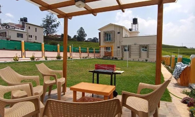 Kandal Casa | Memmsta Hotels - 1570