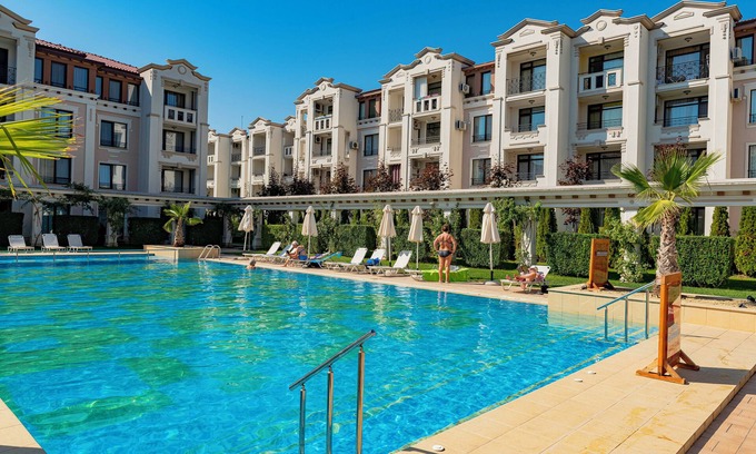 Sozopol Apartamento | Menada *Green Life* Apartment with Balcony
