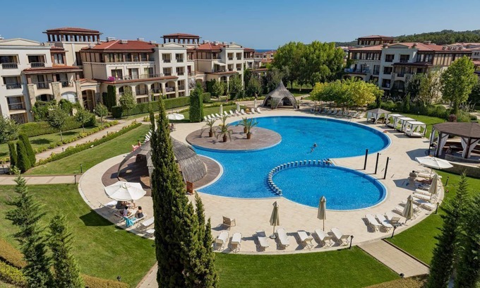 Sozopol Apartamento | MENADA * GREEN LIFE * Deluxe Apartment with Terrace