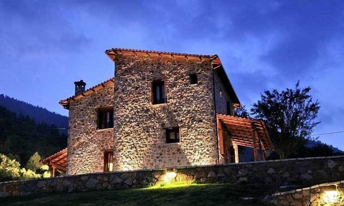 Levidi Casa | Menalia Villas & Suites