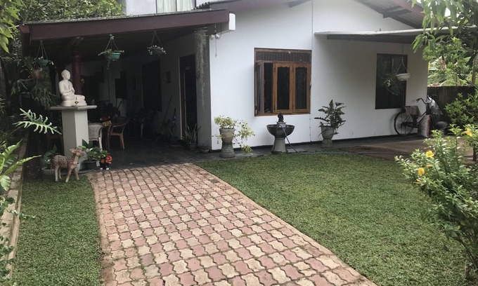 Kamburugamuwa Casa | Menara Villa