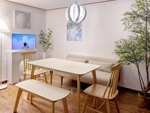 Nonhyeon-dong Apartamento | Meomulda Seoul