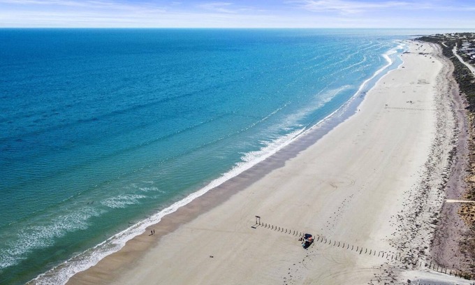 Silver Sands Casa | Mer Belle ~ Aldinga Beach - The perfect balance of relaxation & adventure