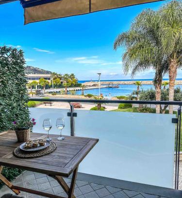 San Lorenzo al Mare Apartamento | Meraki Home - 30 m dal mare, vista mare, wifi e parcheggio coperto gratuito - Appartamento a San Lorenzo al Mare