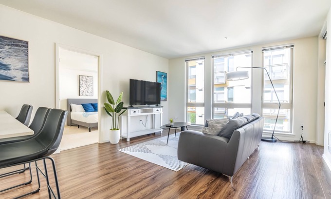 Mercer Island Apartamento | Mercer Isl 2BR #3 | Corporate Stay | Sophari