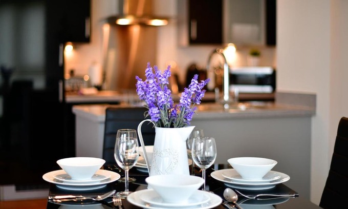 Castle Apartamento | Meridian Quay Apartments, by JSW Short Stay