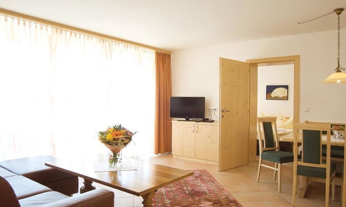 Konigsleiten Apartamento | Merkur - Appartements Sonneck