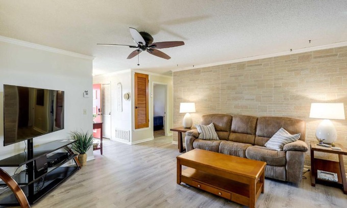 Catalina Isle Estates Casa | Merritt Island Home with Patio, 10 Mi to Cocoa Beach