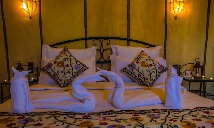 Taouz Alquiler De RV | Merzouga Sahara Desert Camp