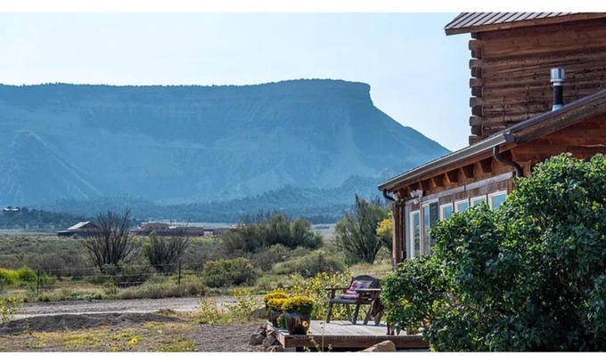 Mancos Casa | Mesa Verde Ranch with Panorama Views. Family, pet, & horse friendly!