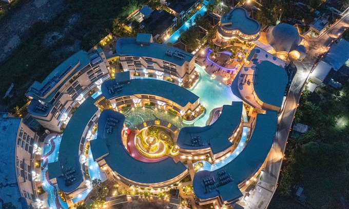 Kata Complejo | Metadee Concept Hotel