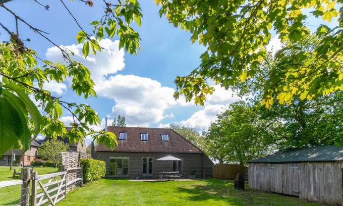 Beckley Casa | Methersham Oast Barn