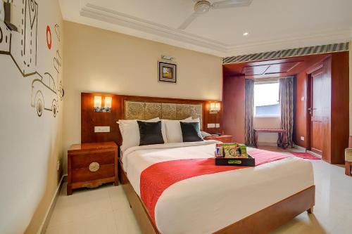 Arumbakkam Hotel | Metro Grand Hotel