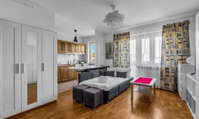 Ursynow Apartamento | Metro Kabaty Homely Studio