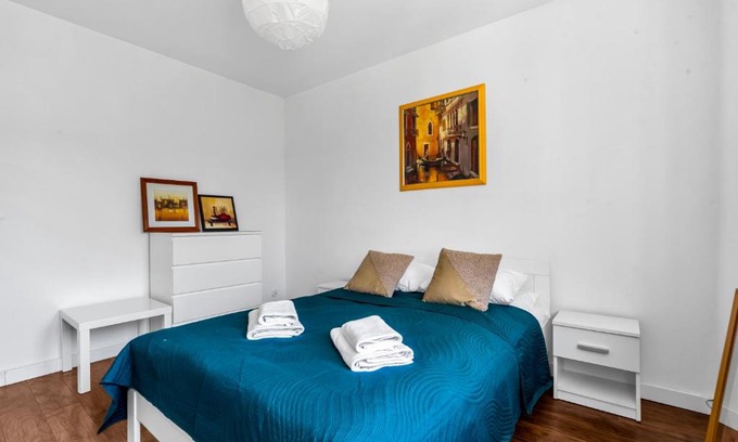 Muranow Apartamento | Metro Ratusz Arsenał Homely Apartment