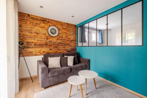 Bagnols-sur-Ceze Apartamento | Meublé de tourisme 3 étoiles avec terrasse et jardin