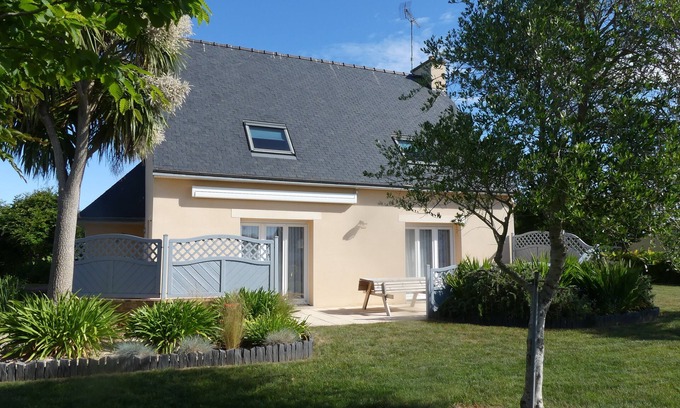 Treogat Casa | Casa TREOGAT 2-6 personas en el campo y cerca del mar