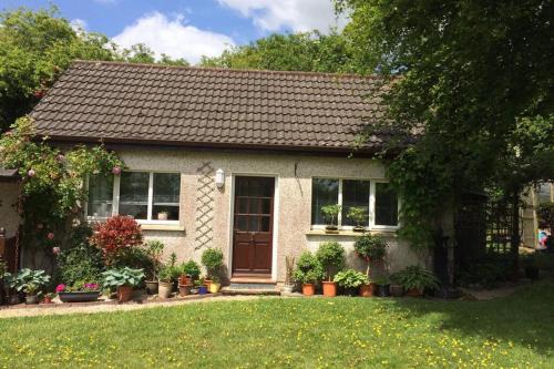 Rathvilly Apartamento | Mews with garden views