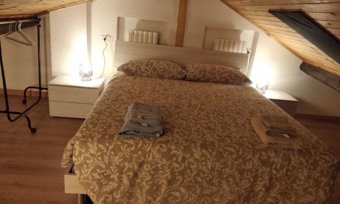 Rho Casa | Estudio entresuelo con entrada independiente dentro de un patio