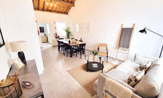 Praia da Vitoria Apartamento | MF Terceira - Villa With Terrace & Ocean Views