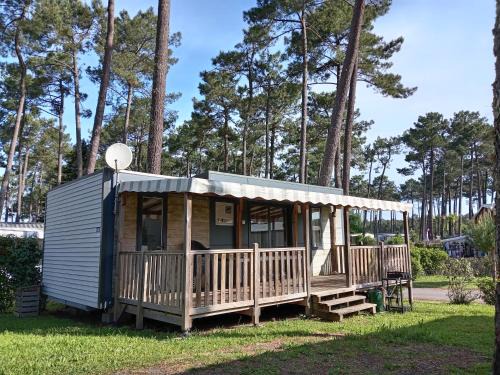 Saint-Julien-en-Born Casa | MH 462 Les dunes de Contis 2 chambres et 2 salles de bains dans camping 4 étoiles