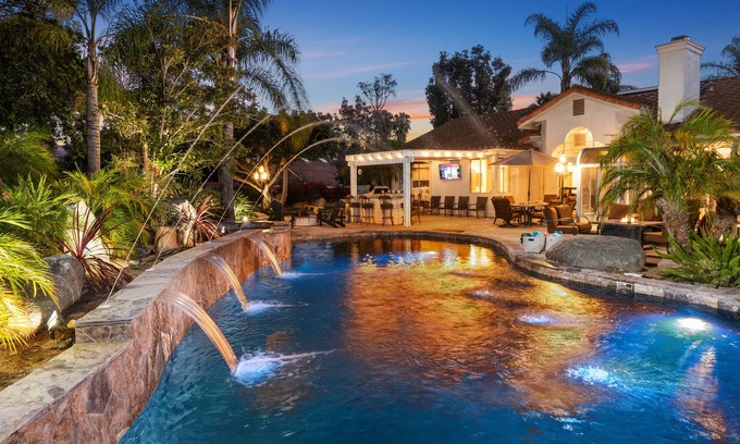 Vista Casa | Mi Casa es Su Casa! (My Home is Your Home!)