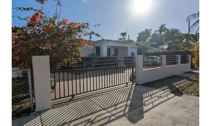 Flagami Casa | Mi Casita, Beautiful Home in Central Miami