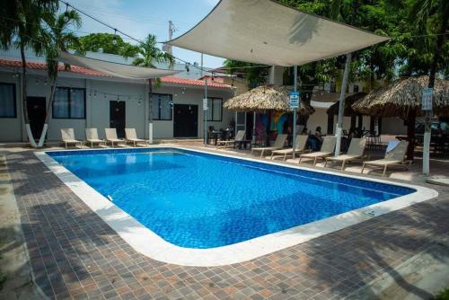 San Luis Talpa Hotel | Mi Tierra Hotel y Restaurante