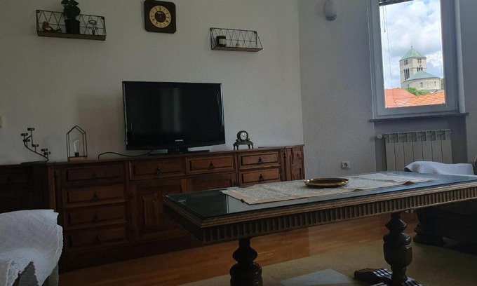 Canton 10 Apartamento | Mia