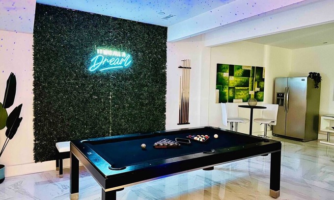 Dilworth Casa | Miami Escape w/ Pool & Hot Tub