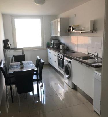 Duisburg Mitte Apartamento | Micha's Ferienwohnung