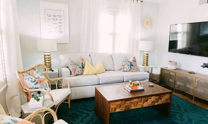 East Memphis Condominio | Michelle's Opalhouse Garden by Pettigrew Adventures