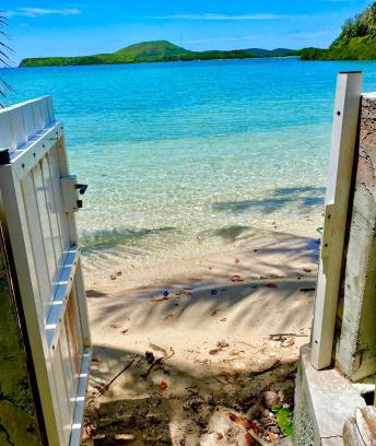 Noumea Apartamento | Michelle’s flat by the Sea