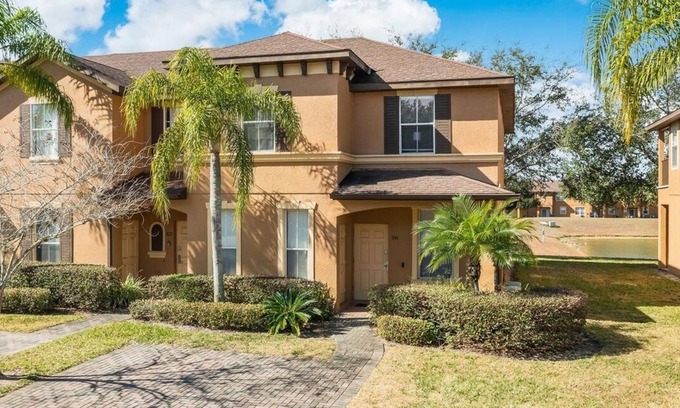 Wellington Casa | New Owner -Mickey's Hideaway- Family Resort with 2 King Suites & Lazy River