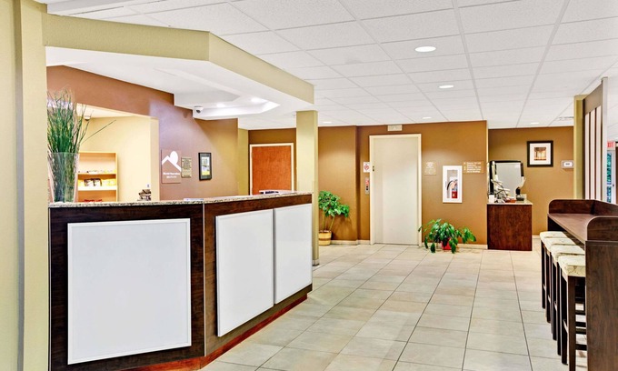 Bryson City Hotel | Microtel Inn & Suites by Wyndham Bryson City