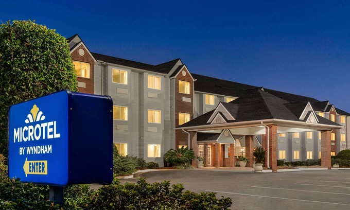 Tifton Hotel | Microtel Inn & Suites by Wyndham Tifton