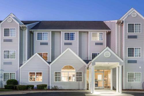 Marianna Hotel | Microtel Inn & Suites Marianna