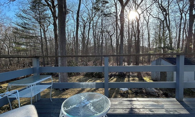Rye Beach Casa | Mid century 3-bedroom house with fenced in back yard steps to Rye Beach