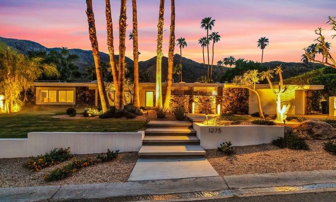 Vista Las Palmas Casa | Mid-century Alexander home in Vista Las Palmas w/pool & mountain views