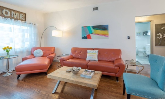 Audubon Park Apartamento | Gema moderna de mediados de siglo cerca del centro / Winter Park / Baldwin Park
