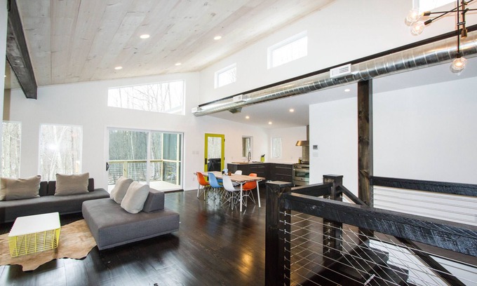 Narrowsburg Casa | Rancho moderno de mediados de siglo en Catskills cerca del río