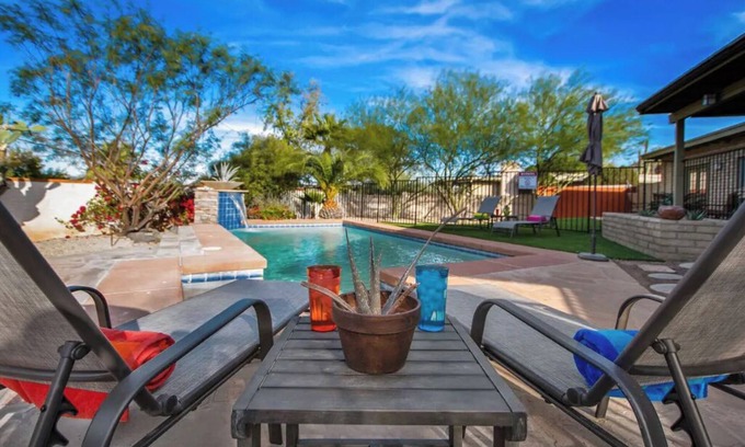 Moonridge Estates Casa | Mid century oasis with beautiful surroundings+ EV charger now available